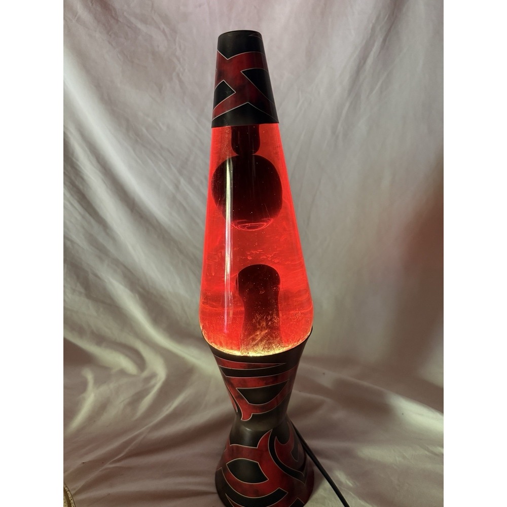 VTG Spencer's Schylling Tribal Red Black The LAVA Lamp 4518 Purple Wax Red Liq
